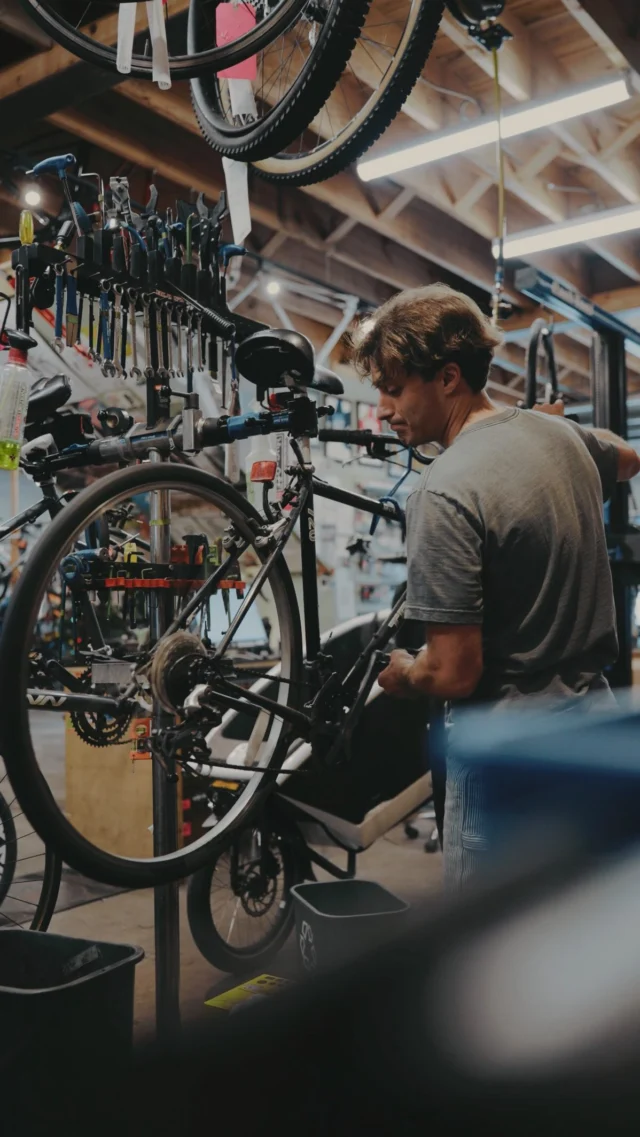 @oakcitycycling is what happens when a bike shop becomes part of the neighborhood